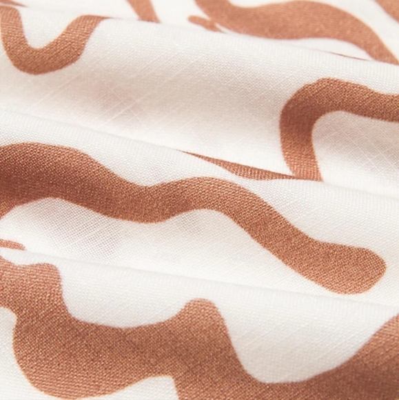 Beautiful Elegant Summer Dress 🥳Host picked 🥳 - Picture 4 of 10